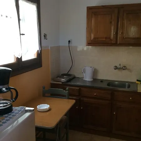 Eriketi Studios Agia Marina  Room photo