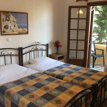Eriketi Studios Agia Marina  Room photo